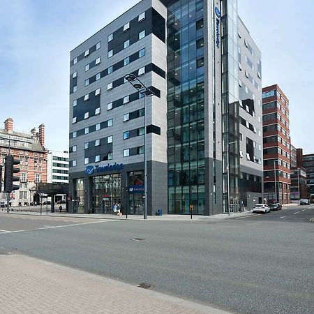 Travelodge Liverpool Central The Strand Exterior foto