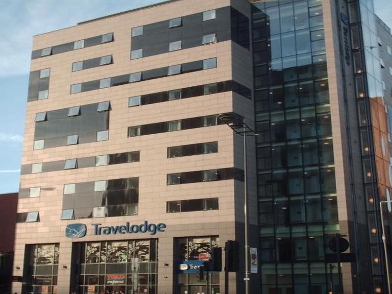 Travelodge Liverpool Central The Strand Exterior foto